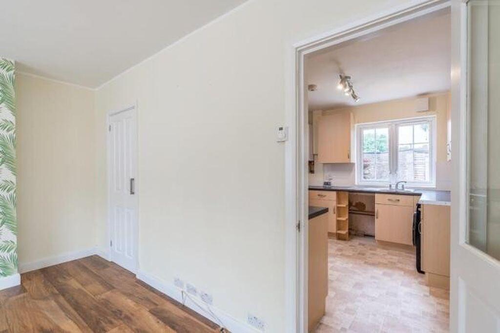 House in London - View 4