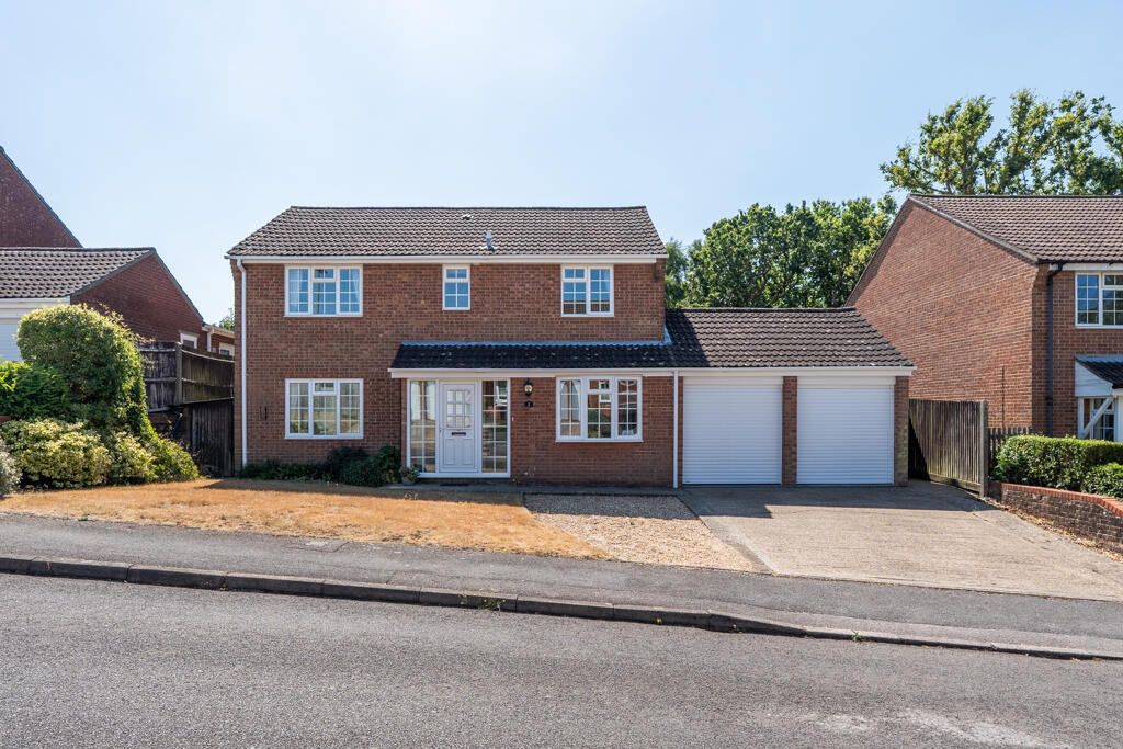 Main image of property: Abbeyfields Close, Netley Abbey, Hampshire