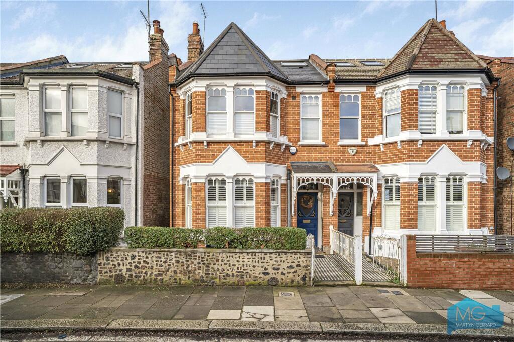 Main image of property: Hertford Road, London, N2