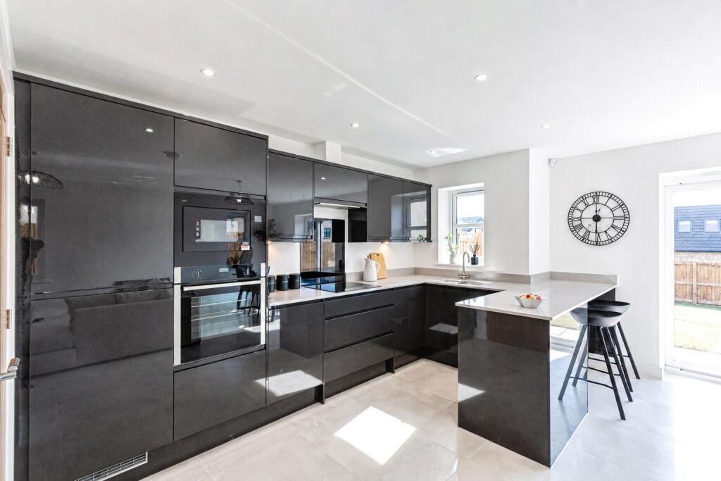 House in Lancaster, Middleton - View 5