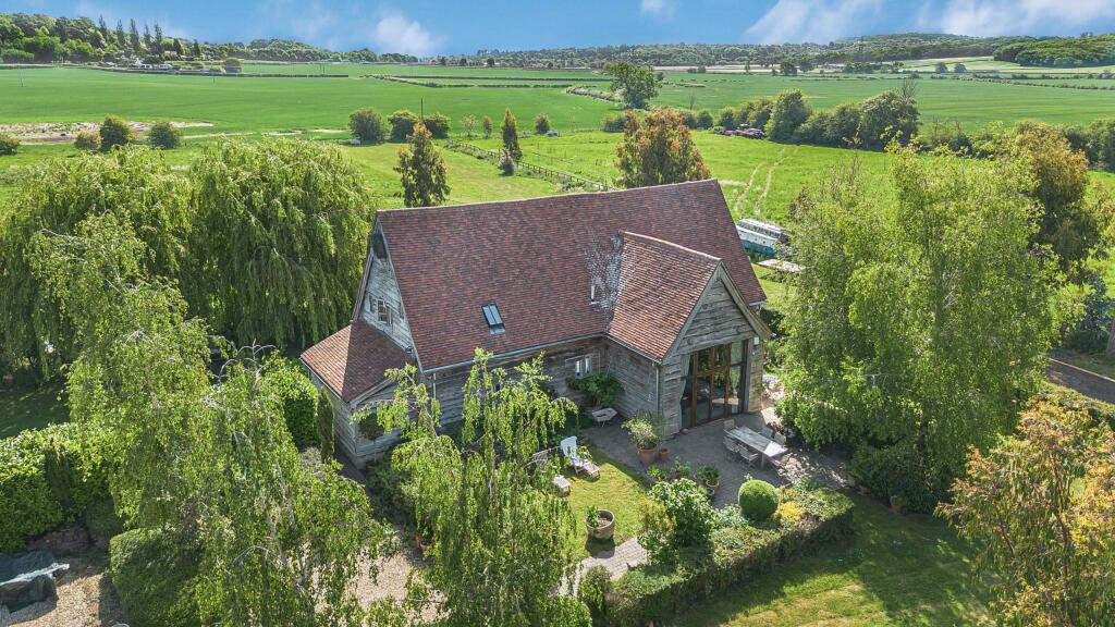 Main image of property: Cumnor Road, Farmoor, Oxford, Oxfordshire