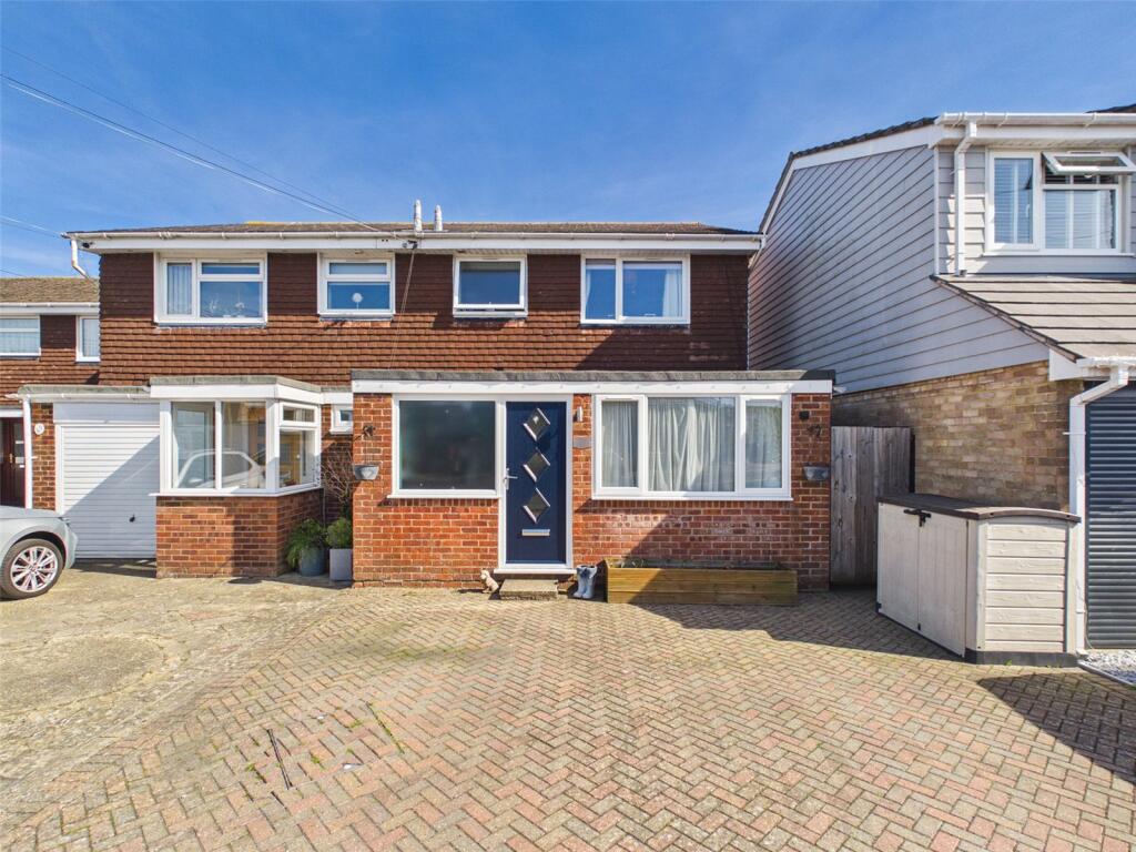 3-bed semi-detached on Bronte Avenue, Christchurch, Dorset, BH23, £400,000