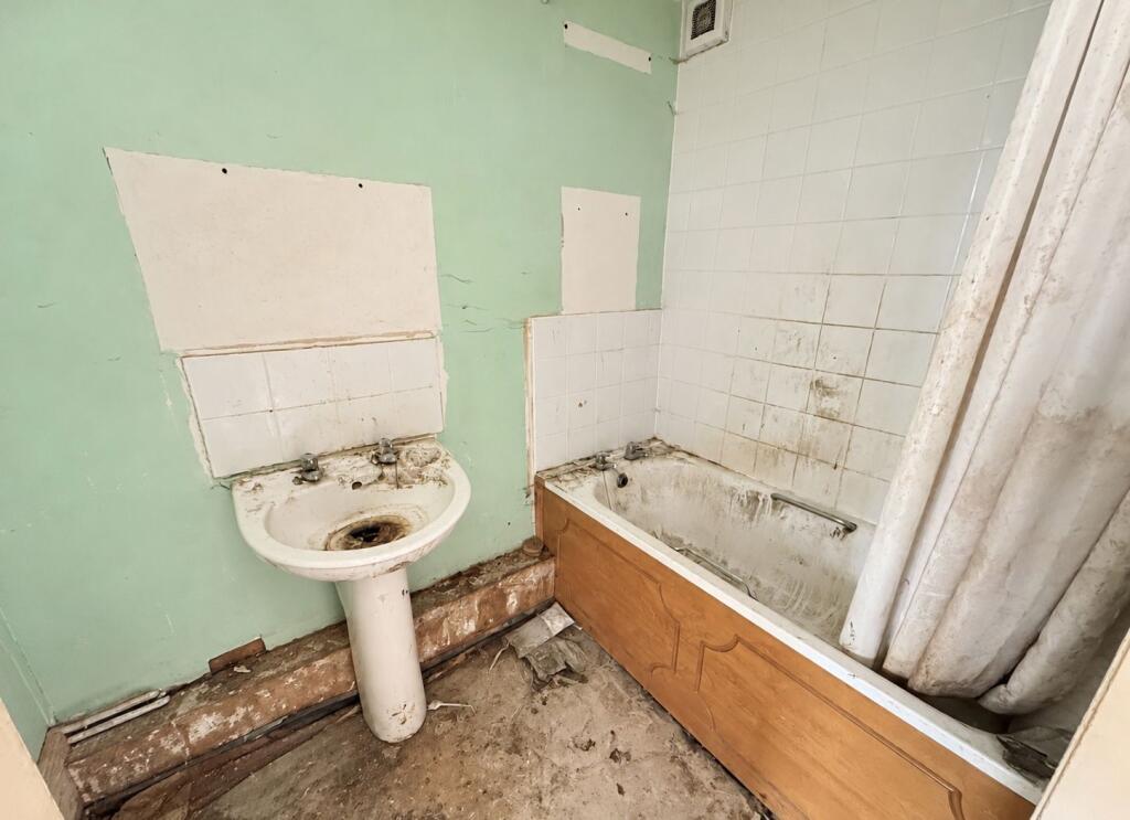 Apartment in Newcastle upon Tyne - More