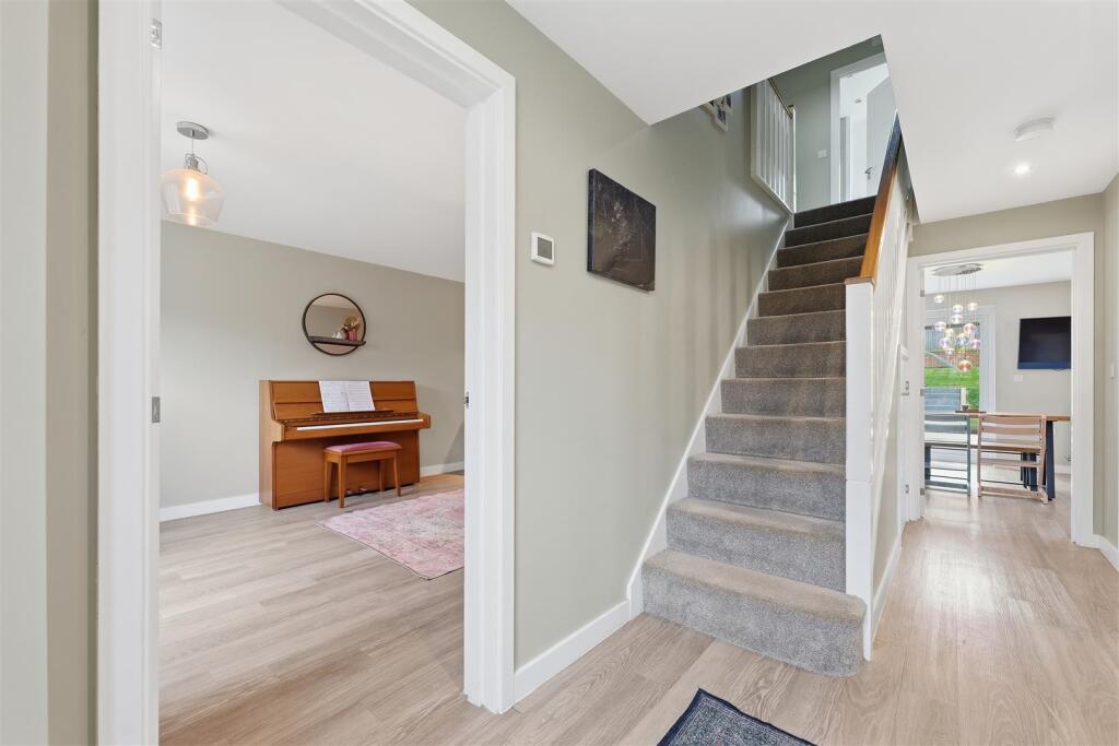 Hopewell Rise, Southwell photo 5
