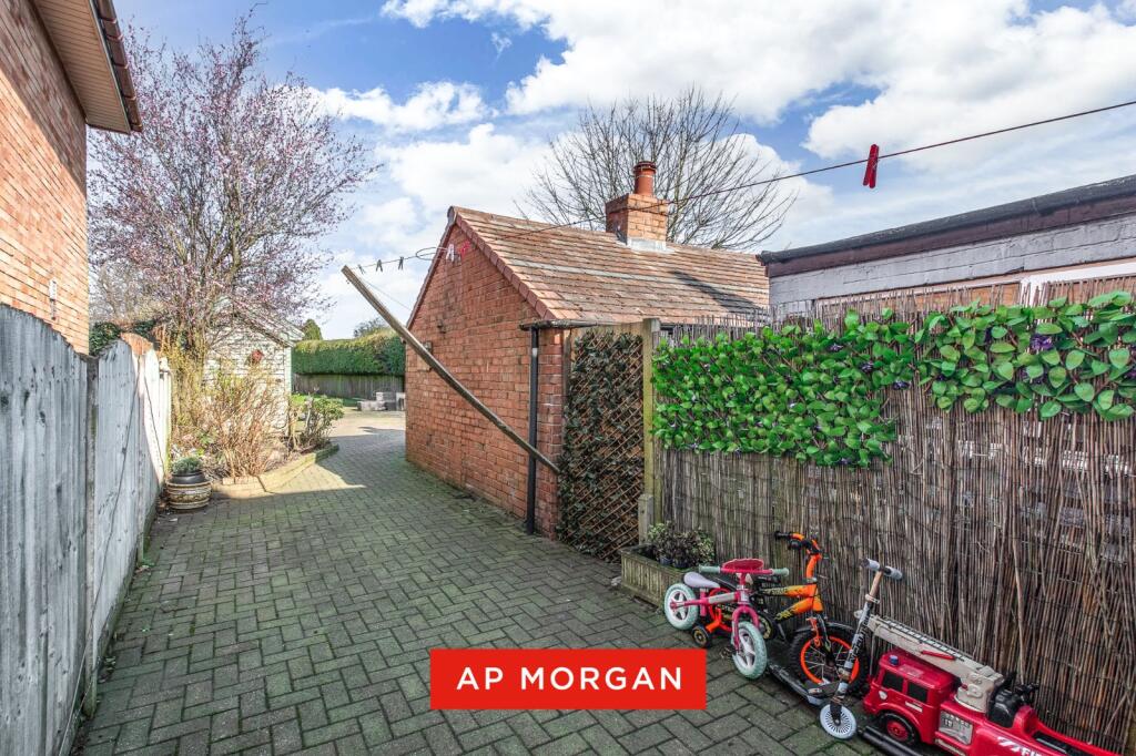 Additional image 16 of Barley Mow Lane, Catshill, Bromsgrove, Worcestershire, B61