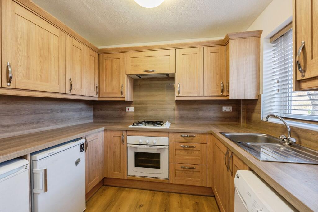 Rossendale Drive, Birchwood, Warrington, Cheshire, WA3 – pohled 2