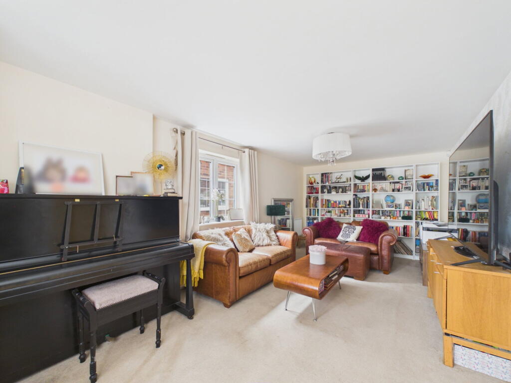 House in Chelmsford - View 4