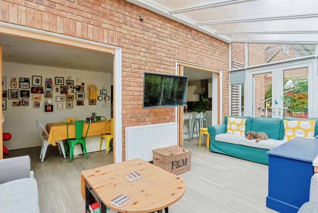 Pilsdon Drive, Canford Heath, Poole, Dorset, BH17 photo 4