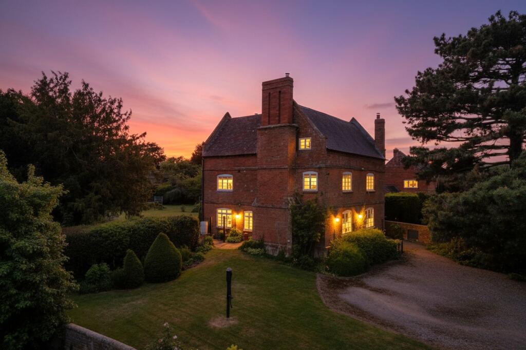 Main image of property: Well Lane, Little Witley, WR6