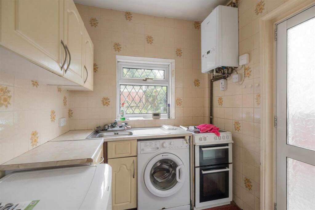 House in Sheffield, South Yorkshire - View 3