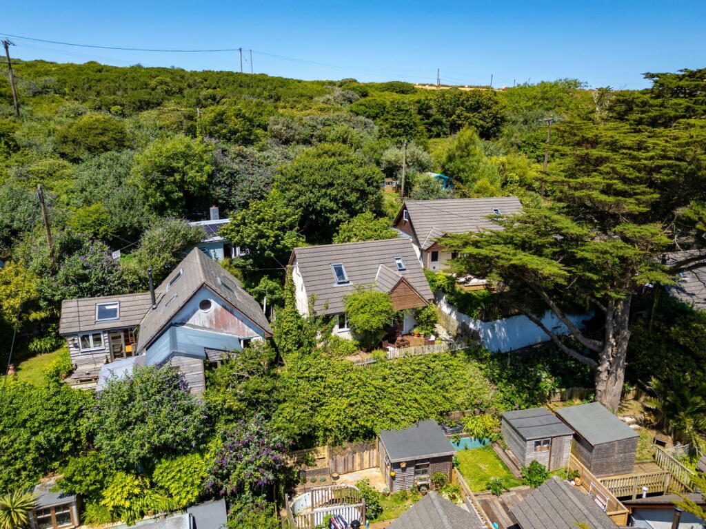 House in Truro, St. Agnes - View 2