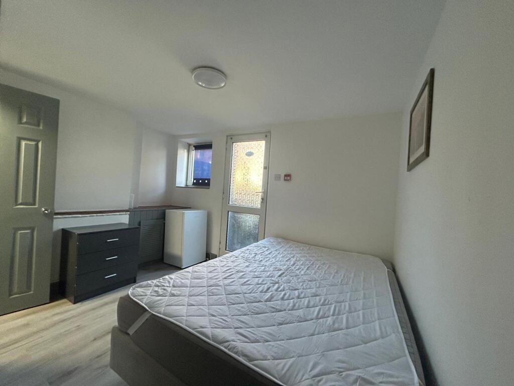 Main image of property: 70 Melville Road, Maidstone, ME15