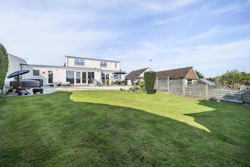 House in Swanley, Hextable - View 4