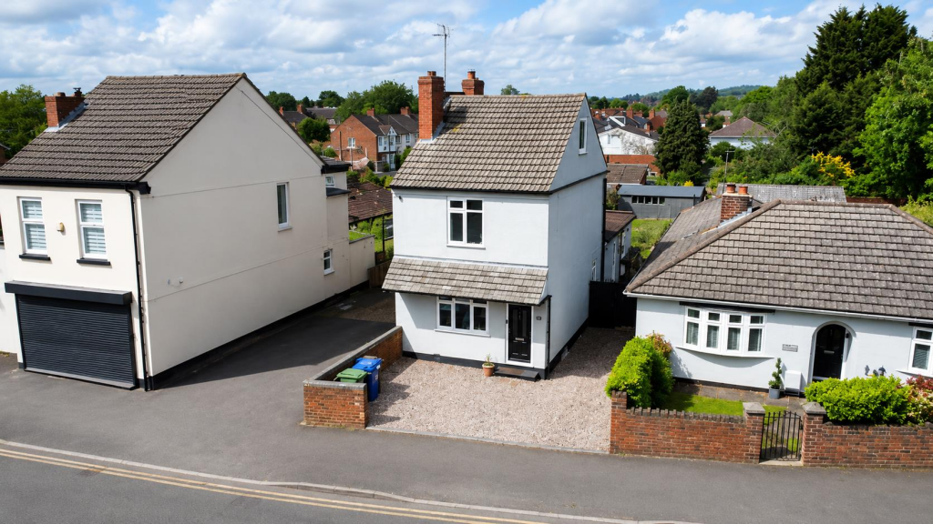Main image of property: High Street, Kingswinford