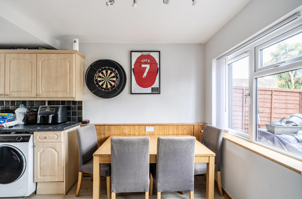 House in Southampton, Mansel Park - View 5