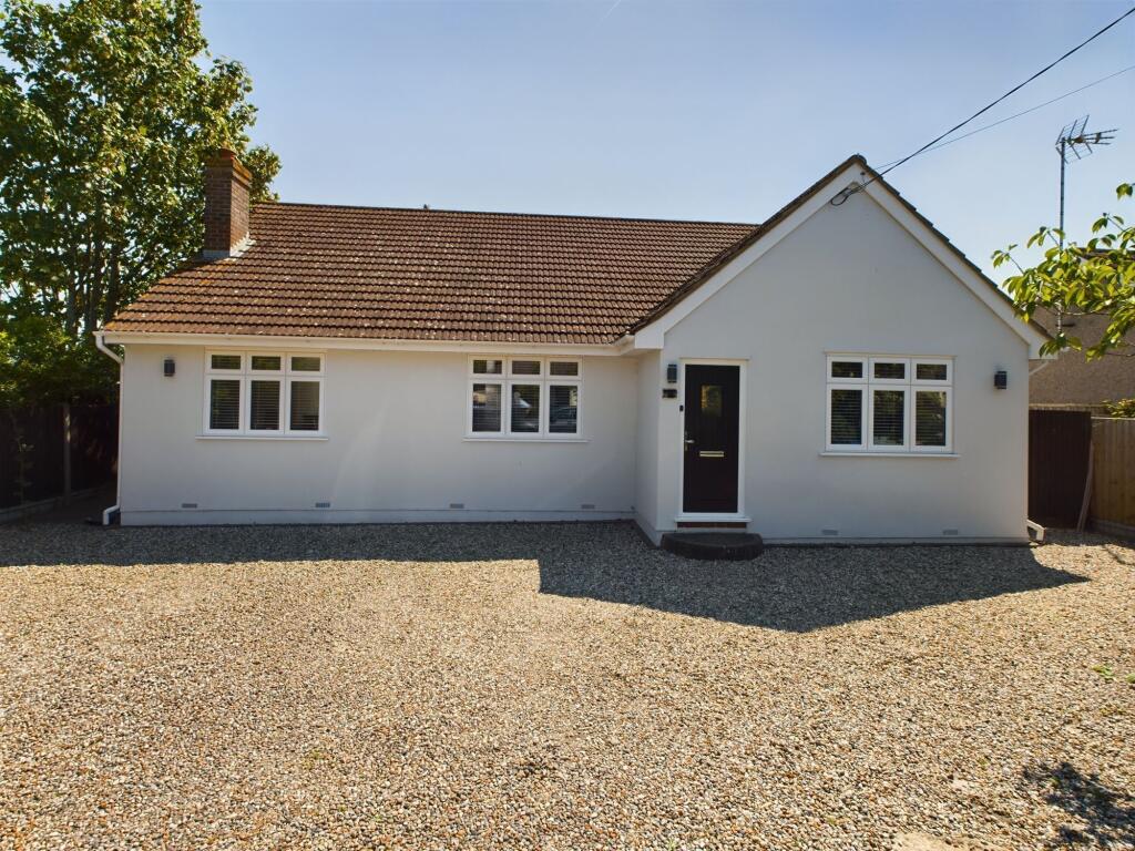 Main image of property: Parkgate Road, Corringham, SS17