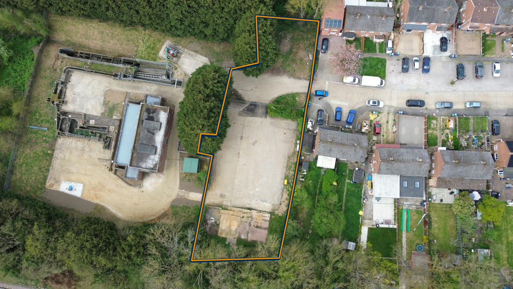 Main image of property: Former Meals On Wheels Depot, Corran Way, South Ockendon, RM15 6AP