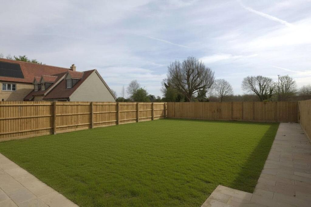 Beech Farm, Church Street, Harston, Cambridge photo 3