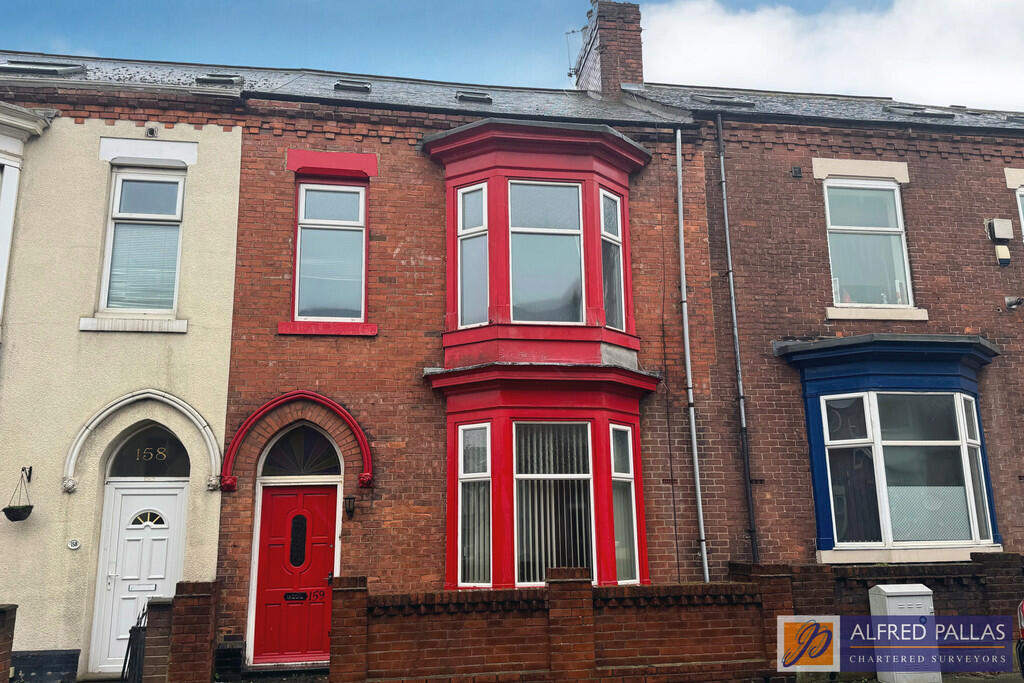 4-bed terraced on Roker Avenue, Roker, Sunderland, £145,000
