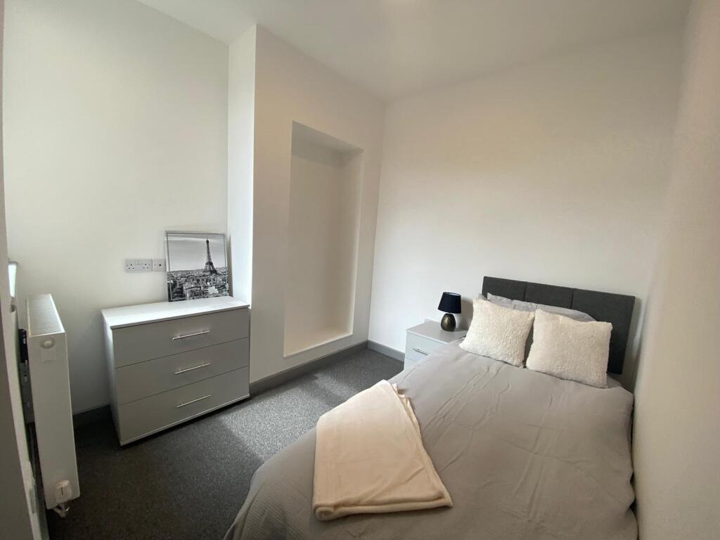 Main image of property: Room 2, Calais Road, Burton Upon Trent, Staffordshire