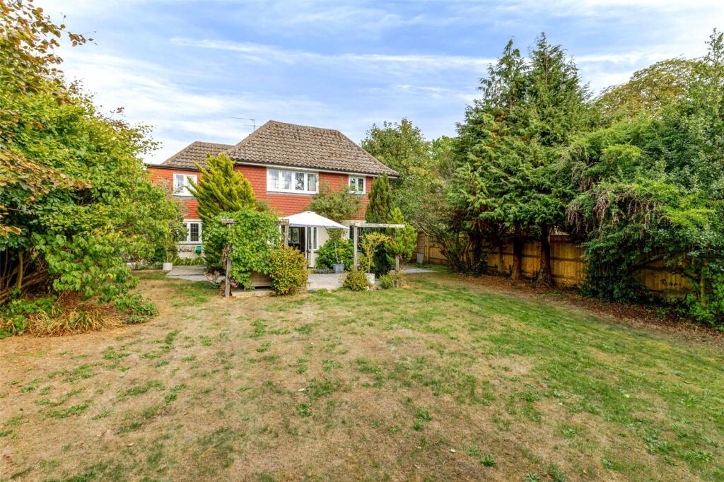Holmlea Road, Goring, Reading, Oxfordshire, RG8 photo 4