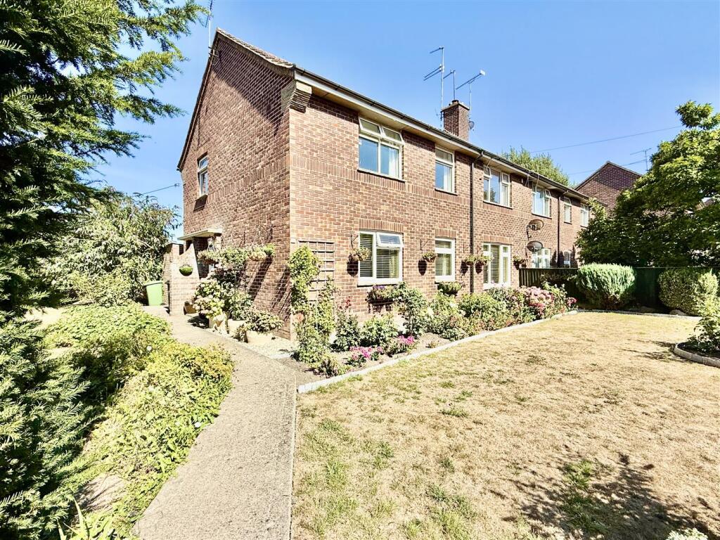Main image of property: Coronation Road, Wroughton, Swindon