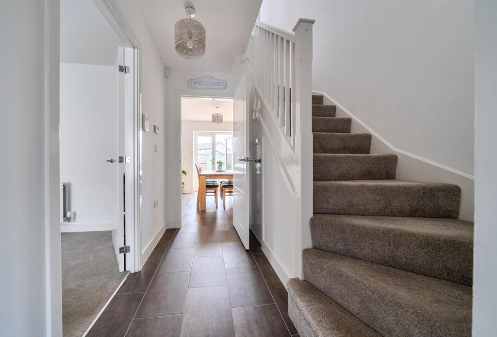 House in Bristol, Highbrook Park, Winterbourne - View 3