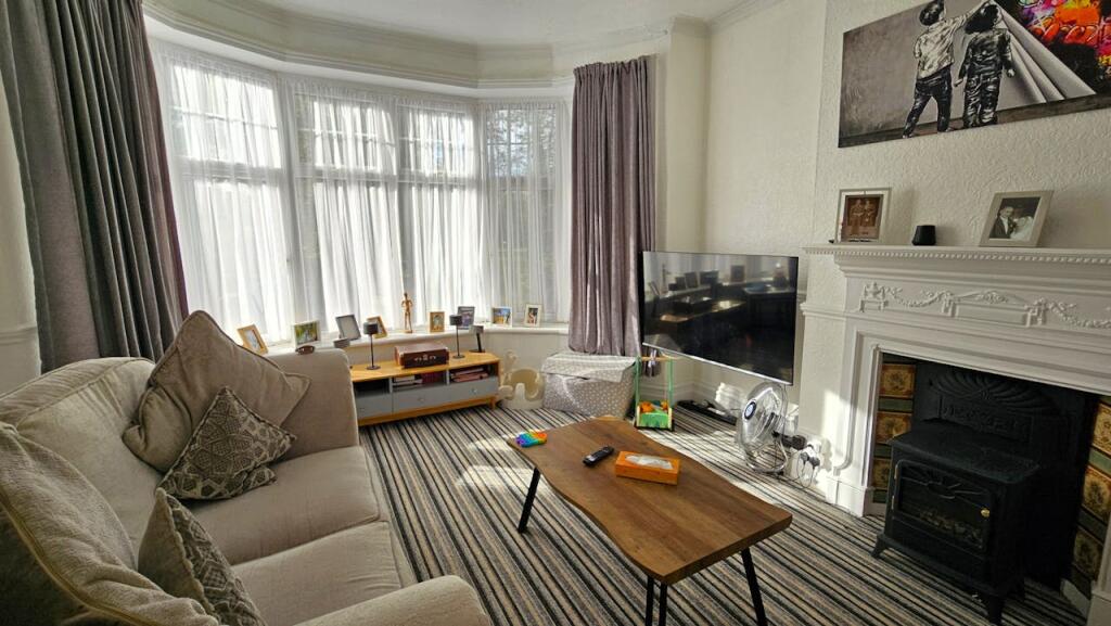 Apartment in Bournemouth - View 4