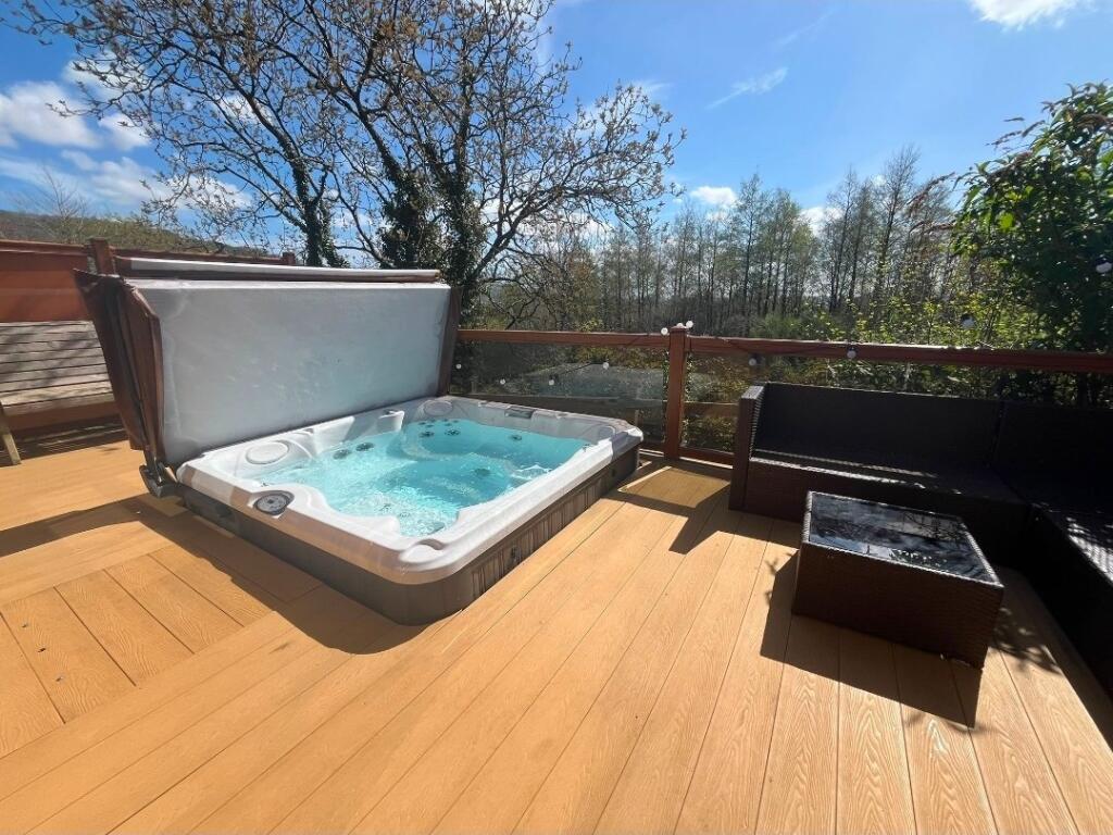 Home Seeker Olympia , South West England, R, BS27 3DB, United Kingdom photo 4