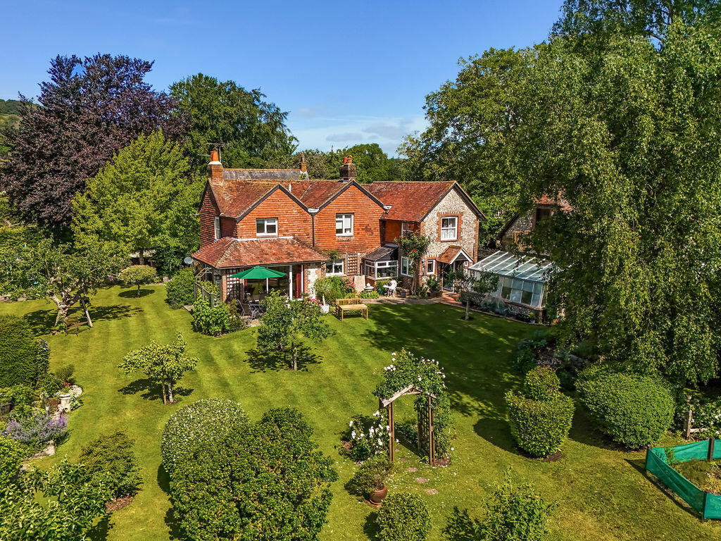 5-bed detached on Compton, Chichester, £1,500,000