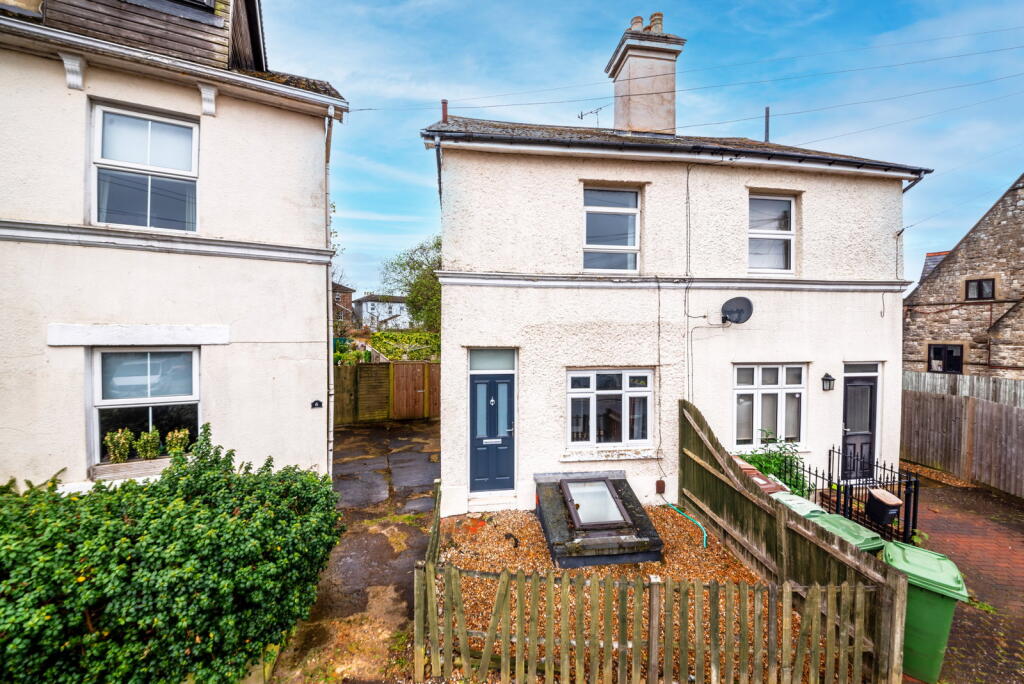 Main image of property: Granville Road, Tunbridge Wells, TN1 2NX