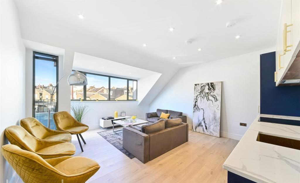 Main image of property: Cowdrey Road, London, SW19