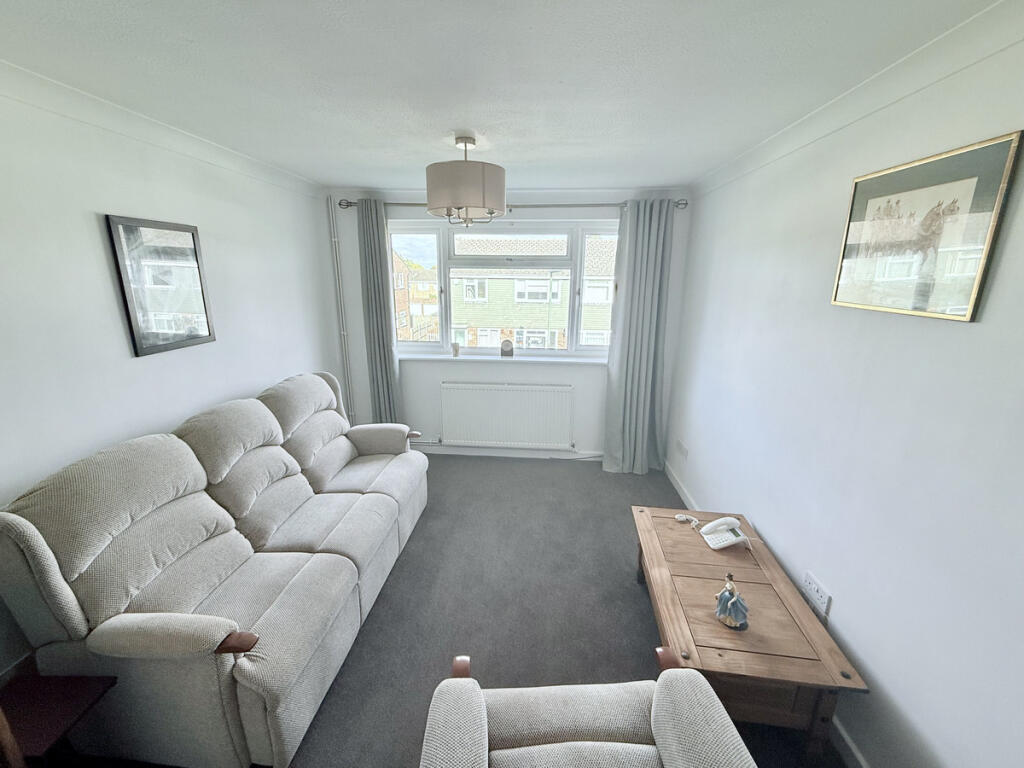 Apartment in London, Farnborough Park, Locksbottom - View 2
