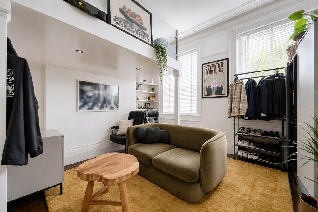 Apartment in Brighton - View 4