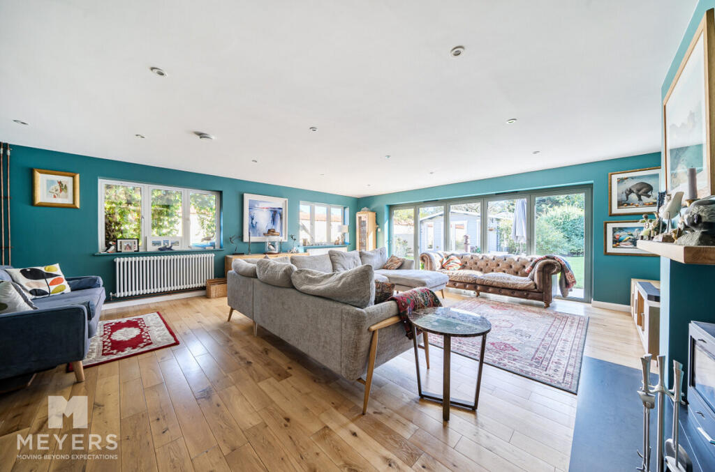 House in Charminster, Fort - View 2