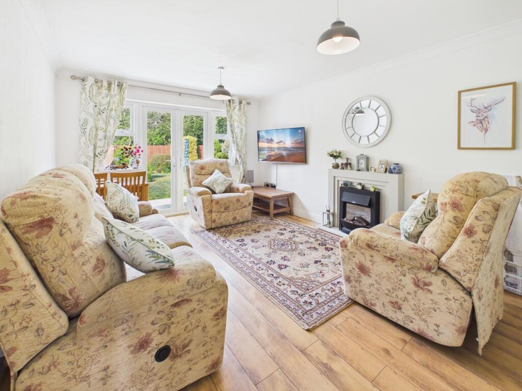 5 Kestrel Close, Tattershall photo 4