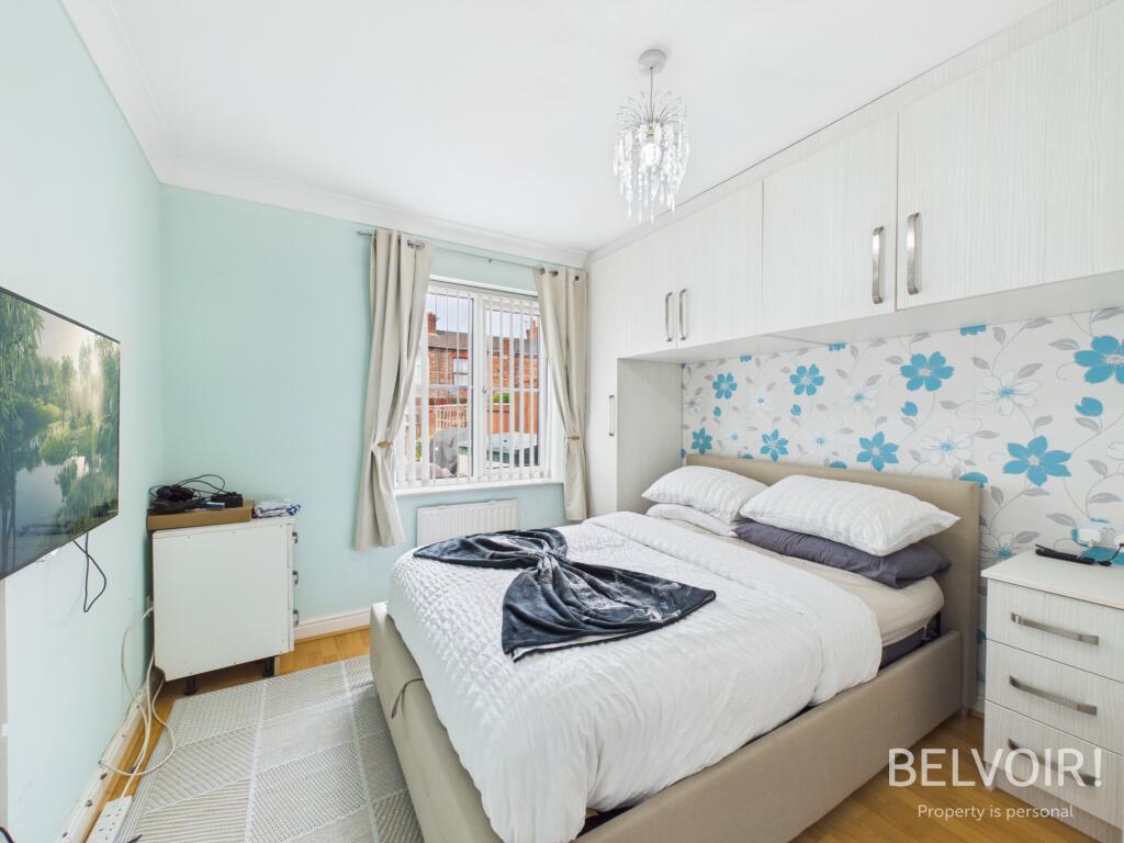 Apartment in Liverpool - More