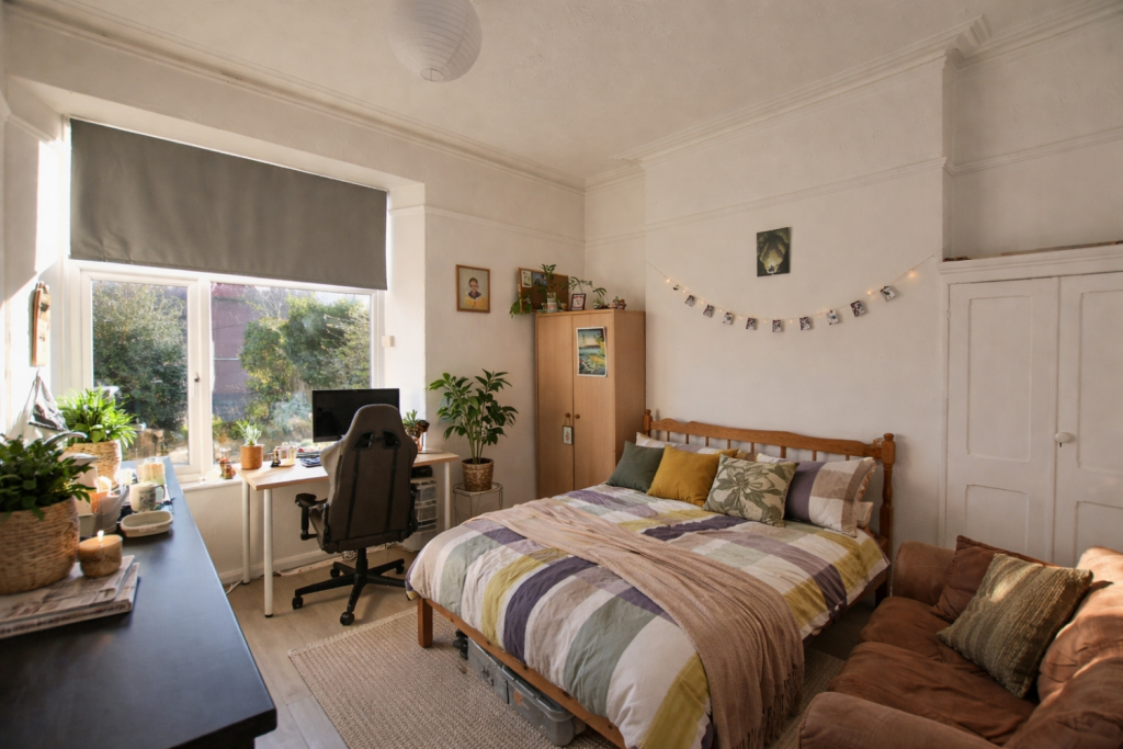 Main image of property: Room 3, Whatley Road, Clifton, Bristol, BS8