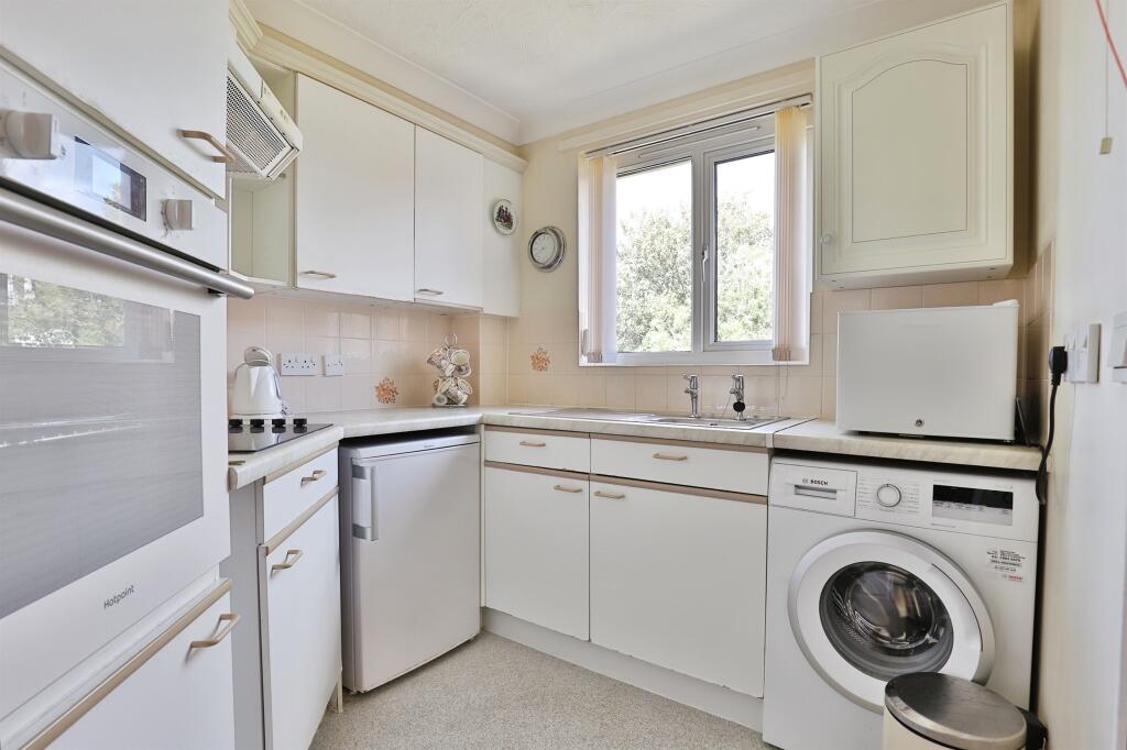 Owls Road, Bournemouth – pohled 5
