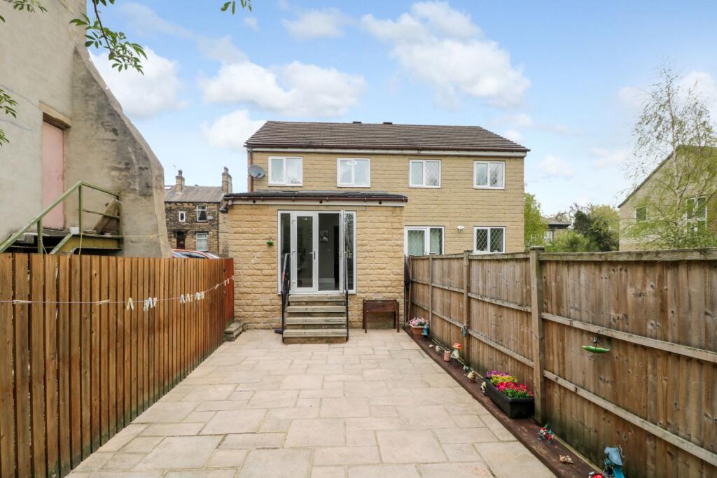 Additional image 4 of Serpentine Road, Cleckheaton, West Yorkshire, BD19
