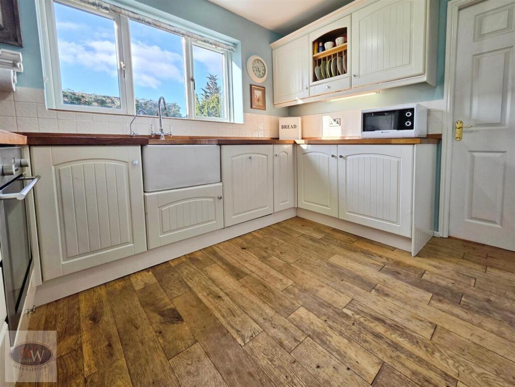 Additional image 9 of Oakleigh View, Baildon, BD17 5TP