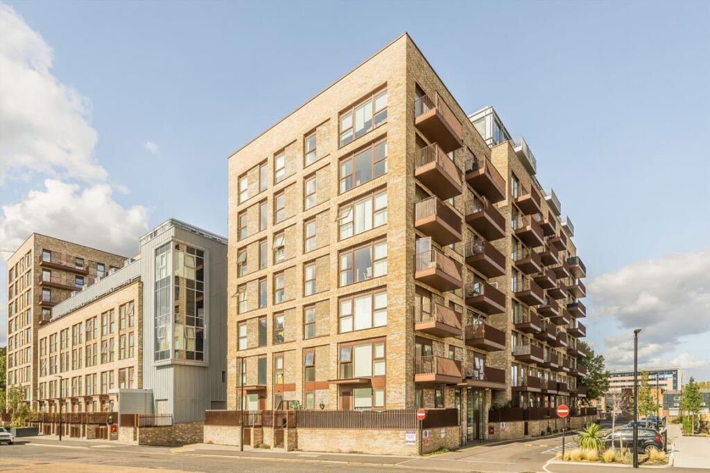 Apartment in London - View 2