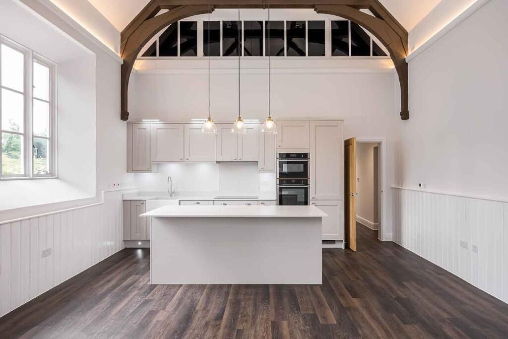 House in Guildford - View 4