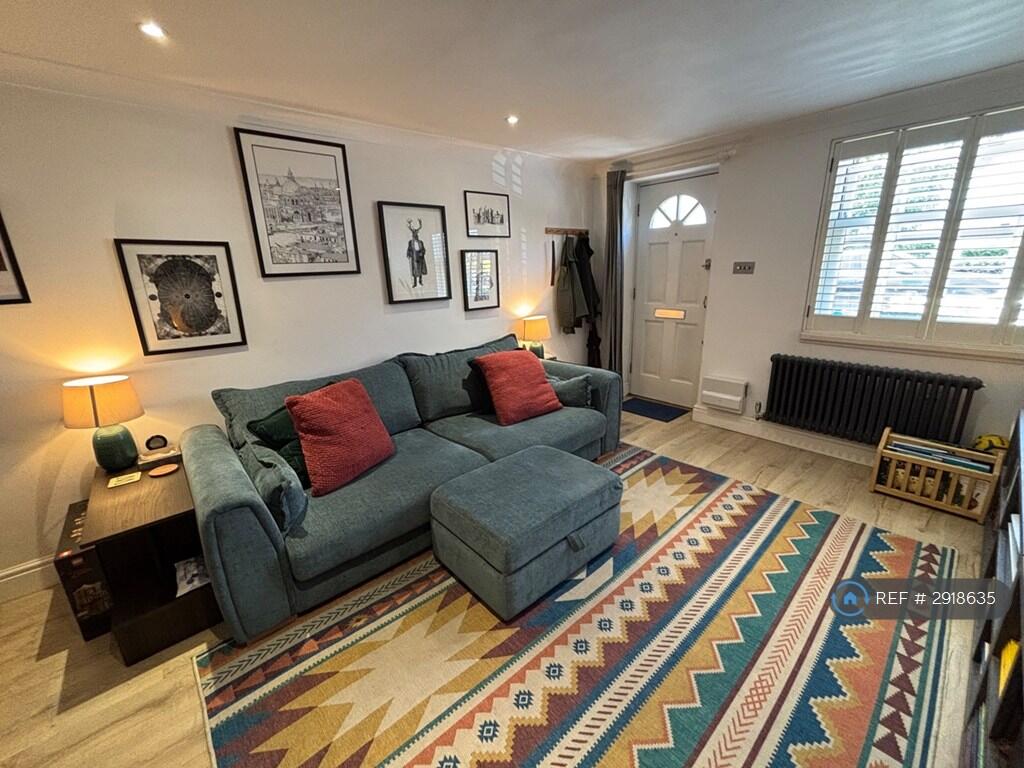Main image of property: Hurst Lane, East Molesey, KT8