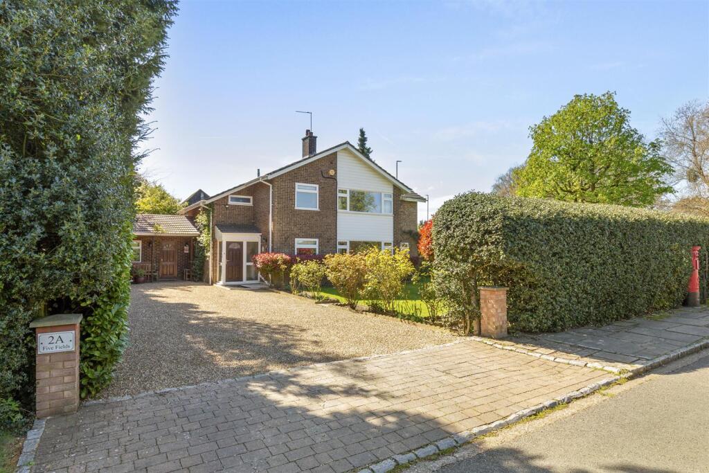 Main image of property: SCHOOL CLOSE, HIGH WYCOMBE (Private Road)