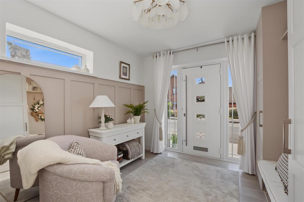 House in Nottingham - View 3