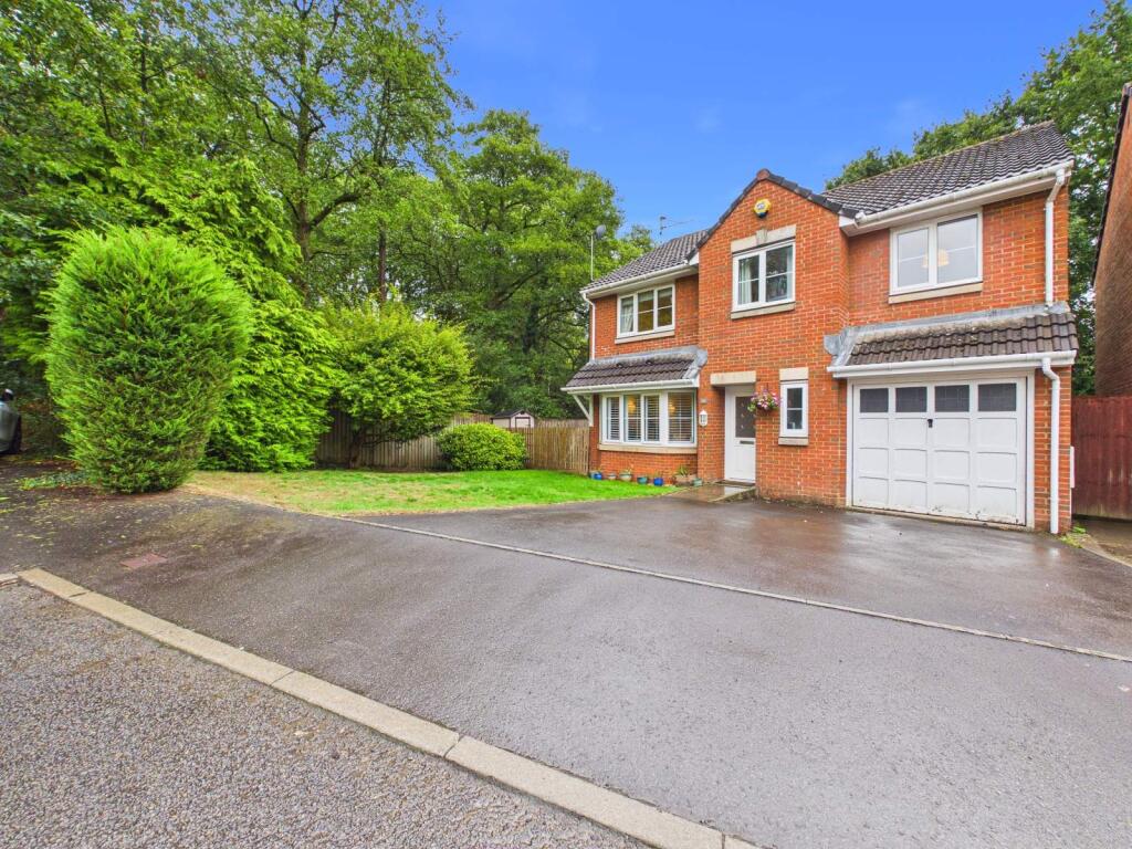 House in Cardiff, Rhiwbina - More