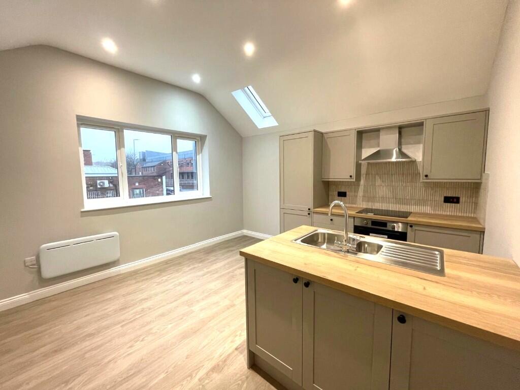 Main image of property: Ropergate, Pontefract, West Yorkshire, WF8