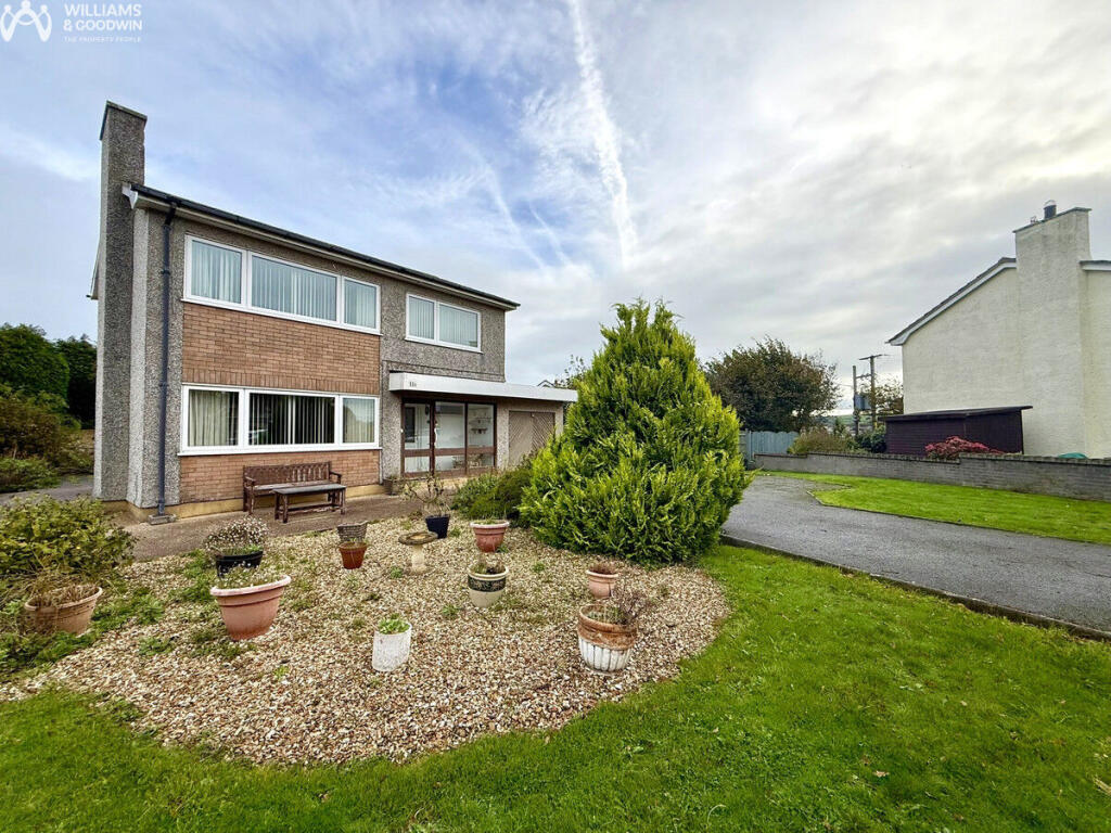 The Links, Amlwch, Anglesey, LL68 photo 2