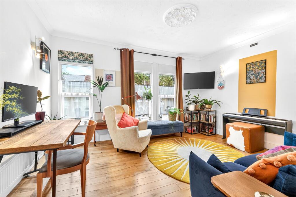Apartment in London, Leyton - View 2